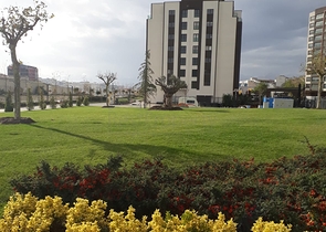 شقق عائلية ضمن مجمع سكني حديث في منطقة بيلك دوزو في اسطنبول 