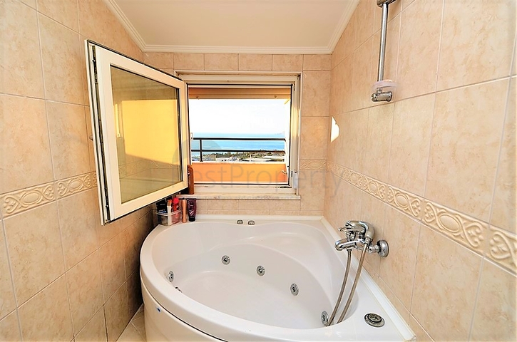 اطلالة بحر - منطقة جبلية هادئة -دوبلكس 3 غرف وصالة - كارجي جاك / الانيا 