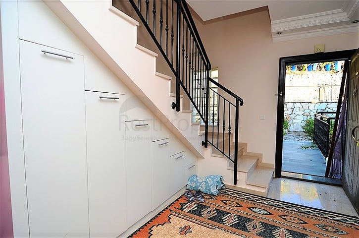 اطلالة بحر - منطقة جبلية هادئة -دوبلكس 3 غرف وصالة - كارجي جاك / الانيا 