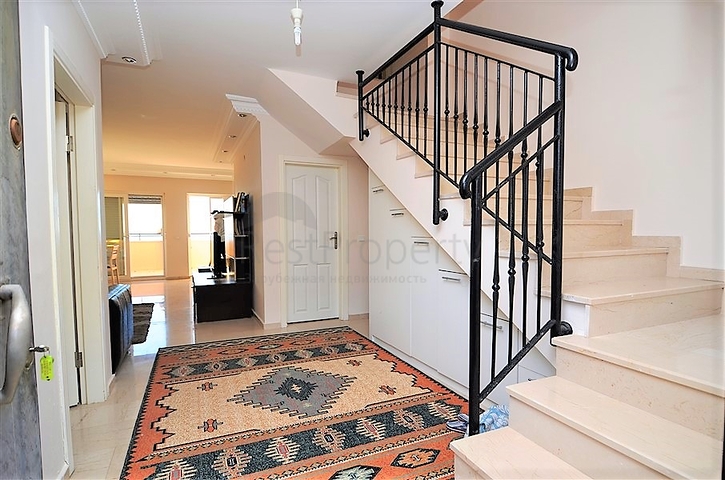 اطلالة بحر - منطقة جبلية هادئة -دوبلكس 3 غرف وصالة - كارجي جاك / الانيا 