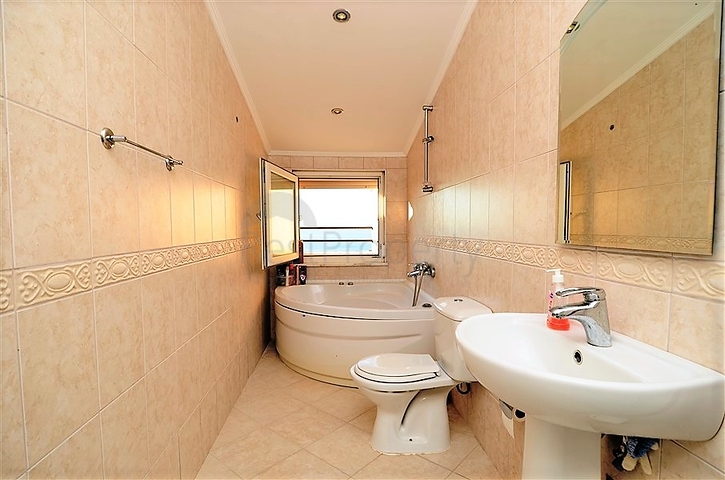 اطلالة بحر - منطقة جبلية هادئة -دوبلكس 3 غرف وصالة - كارجي جاك / الانيا 