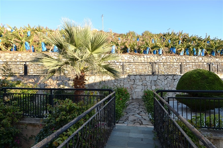 اطلالة بحر - منطقة جبلية هادئة -دوبلكس 3 غرف وصالة - كارجي جاك / الانيا 