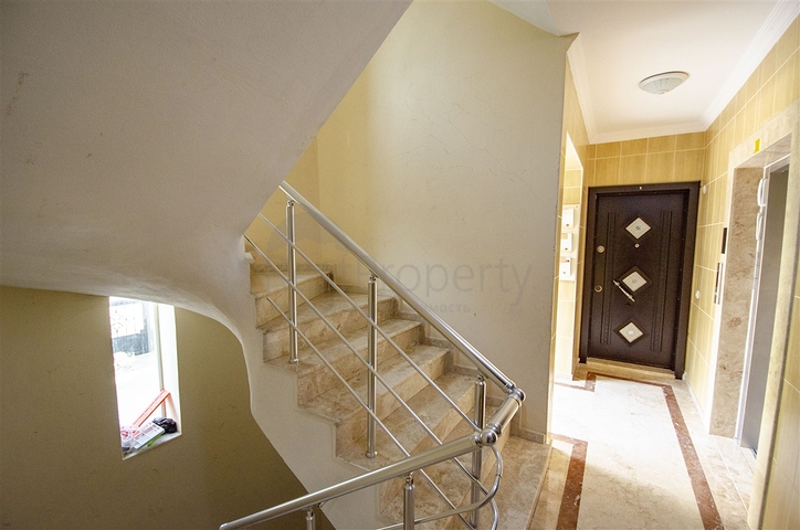 شقه 2 + 1 مفروشه في ليمان كونيالتي 700 م على البحر