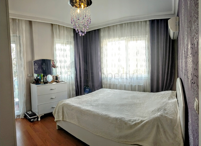 شقه 2 + 1 مفروشه في ليمان كونيالتي 700 م على البحر