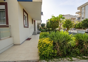 شقه 2 + 1 مفروشه في ليمان كونيالتي 700 م على البحر