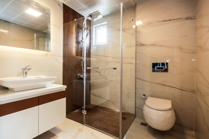 فلل 4 + 1 في مجمع دوشمالتي أنطاليا