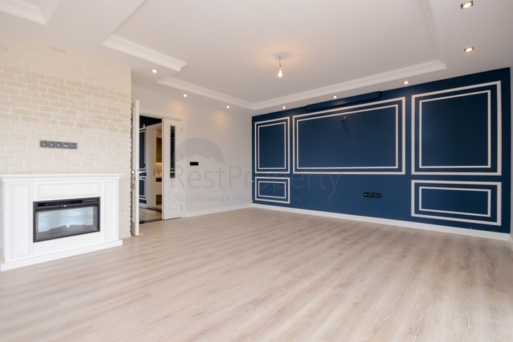 فلل 4 + 1 في مجمع دوشمالتي أنطاليا