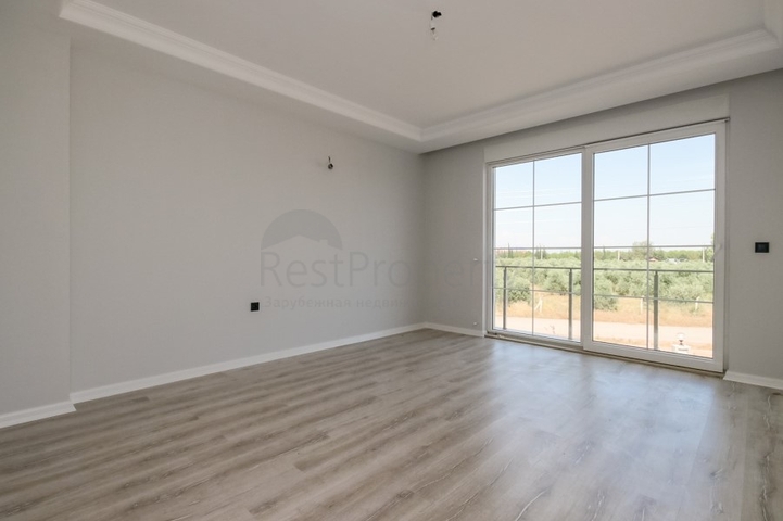 فلل 4 + 1 في مجمع دوشمالتي أنطاليا