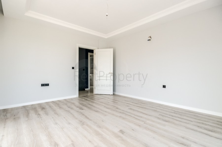 فلل 4 + 1 في مجمع دوشمالتي أنطاليا