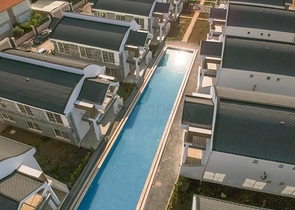 فلل 4 + 1 في مجمع دوشمالتي أنطاليا