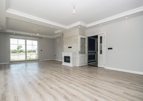 فلل 4 + 1 في مجمع دوشمالتي أنطاليا