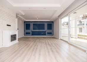 فلل 4 + 1 في مجمع دوشمالتي أنطاليا