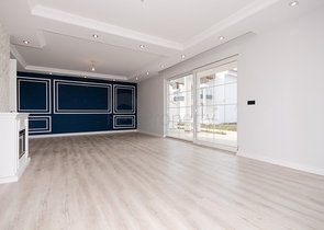 فلل 4 + 1 في مجمع دوشمالتي أنطاليا