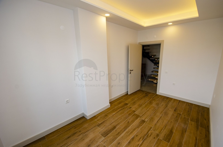 مشروع منتهي في وسط أنطاليا على بعد 150 م من البحر