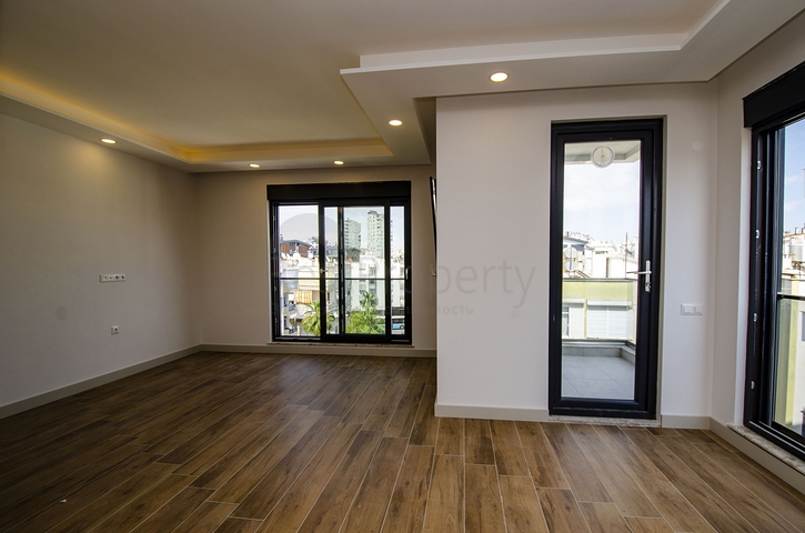 مشروع منتهي في وسط أنطاليا على بعد 150 م من البحر