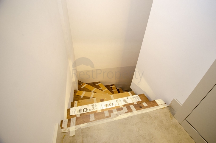 مشروع منتهي في وسط أنطاليا على بعد 150 م من البحر