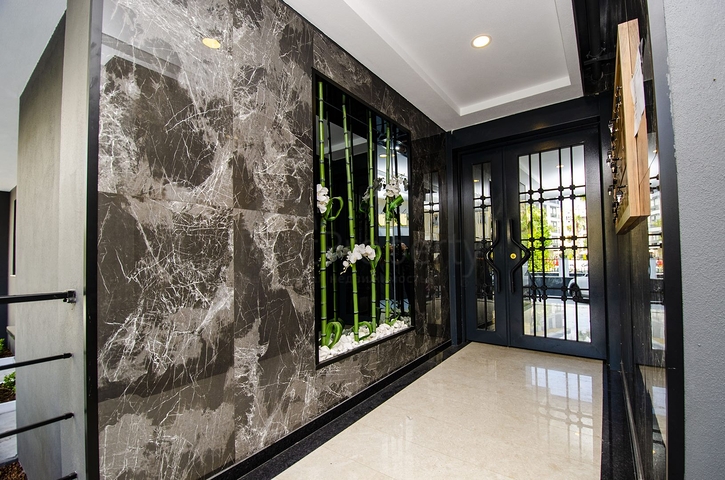 مشروع منتهي في وسط أنطاليا على بعد 150 م من البحر