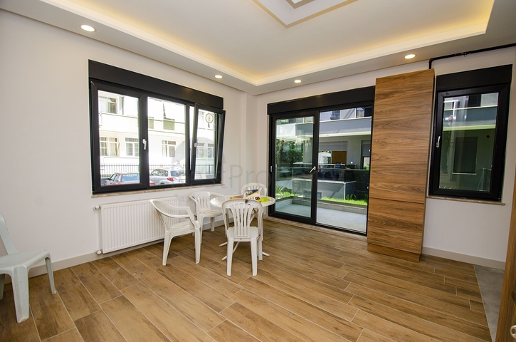 مشروع منتهي في وسط أنطاليا على بعد 150 م من البحر