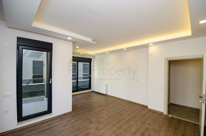 مشروع منتهي في وسط أنطاليا على بعد 150 م من البحر