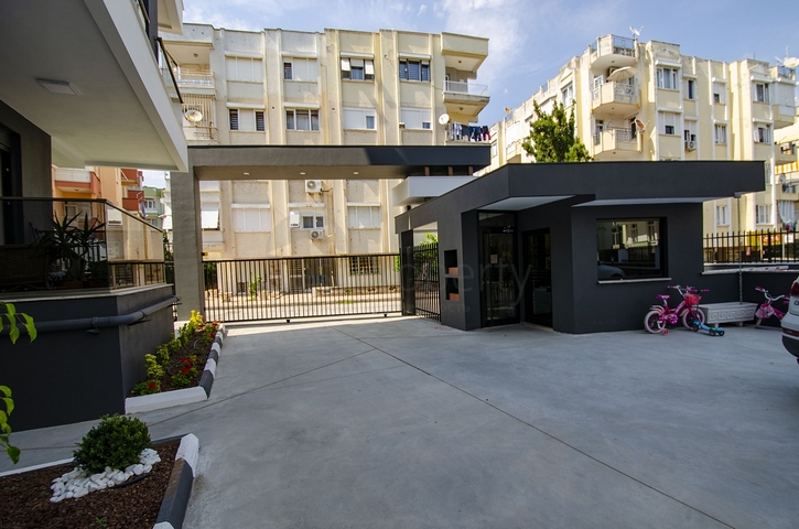 مشروع منتهي في وسط أنطاليا على بعد 150 م من البحر