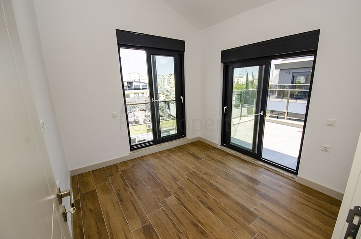 مشروع منتهي في وسط أنطاليا على بعد 150 م من البحر