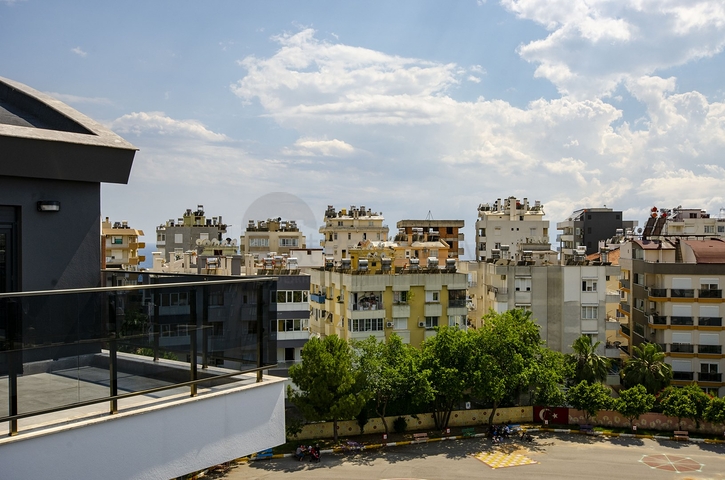 مشروع منتهي في وسط أنطاليا على بعد 150 م من البحر