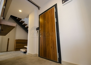 مشروع منتهي في وسط أنطاليا على بعد 150 م من البحر