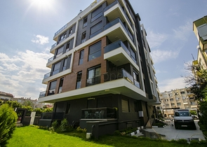 مشروع منتهي في وسط أنطاليا على بعد 150 م من البحر