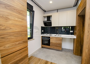 مشروع منتهي في وسط أنطاليا على بعد 150 م من البحر