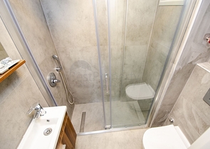 مشروع منتهي في وسط أنطاليا على بعد 150 م من البحر