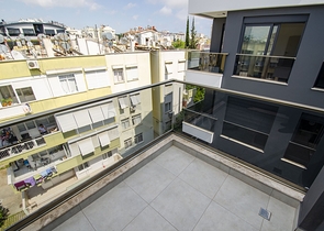 مشروع منتهي في وسط أنطاليا على بعد 150 م من البحر