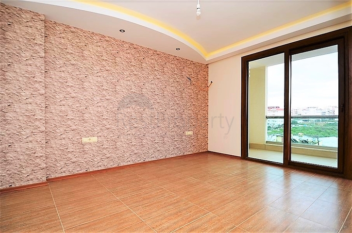 دوبلكس ثلاث غرف وصالة ضمن مجمع فاخر في اوبا / الانيا 