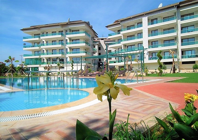 دوبلكس ثلاث غرف وصالة ضمن مجمع فاخر في اوبا / الانيا 