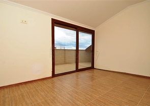 دوبلكس ثلاث غرف وصالة ضمن مجمع فاخر في اوبا / الانيا 