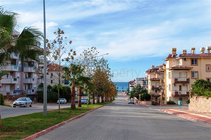 بسعر مميز - دوبلكس ثلاث غرف وصالة ضمن منطقة كاستل الراقية / الانيا 