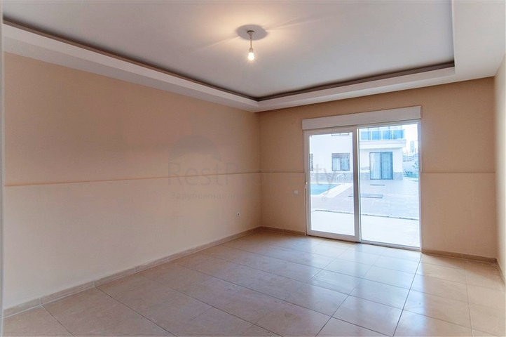 بسعر مميز - دوبلكس ثلاث غرف وصالة ضمن منطقة كاستل الراقية / الانيا 