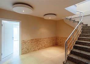 بسعر مميز - دوبلكس ثلاث غرف وصالة ضمن منطقة كاستل الراقية / الانيا 