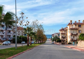 بسعر مميز - دوبلكس ثلاث غرف وصالة ضمن منطقة كاستل الراقية / الانيا 