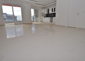 دوبلكس غرفتين وصالة - باطلالة بحرية في كاستل / الانيا 