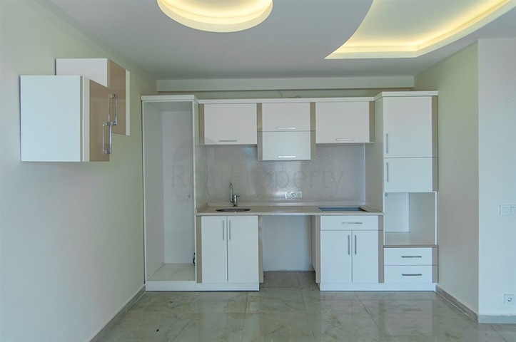 شقة كبيرة بغرفة نوم واحدة في الانيا / كاستل 