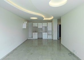 شقة كبيرة بغرفة نوم واحدة في الانيا / كاستل 