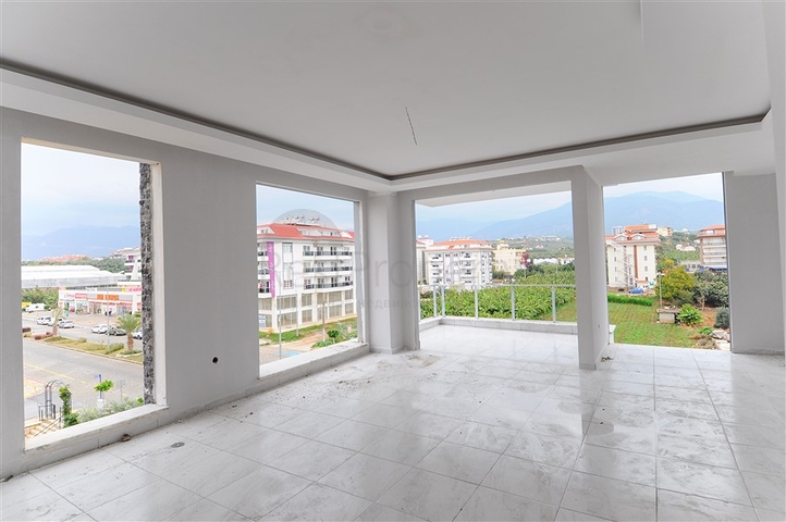 شقق سكنية ضمن بناء جديد في كاستل 