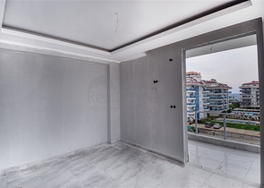 شقق سكنية ضمن بناء جديد في كاستل 