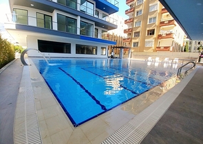 اطلالة بحرية - شقة ضمن مجمع خمس نجوم - في مهموتلار / الانيا 