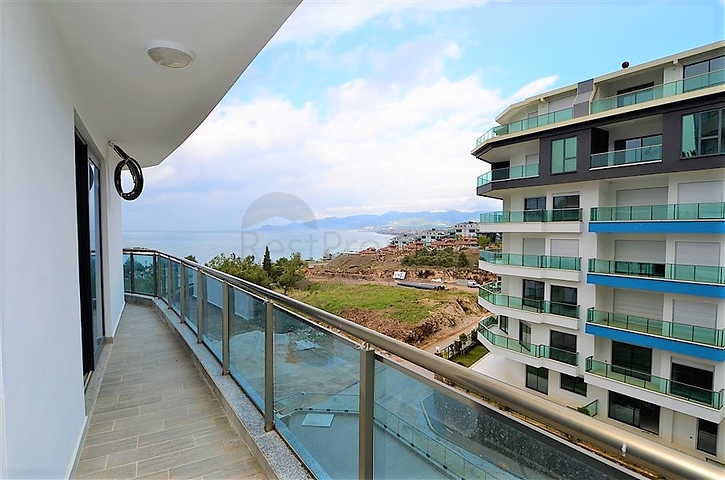 مجمع حديث بالقرب من البحر في الانيا - كارجي جاك 