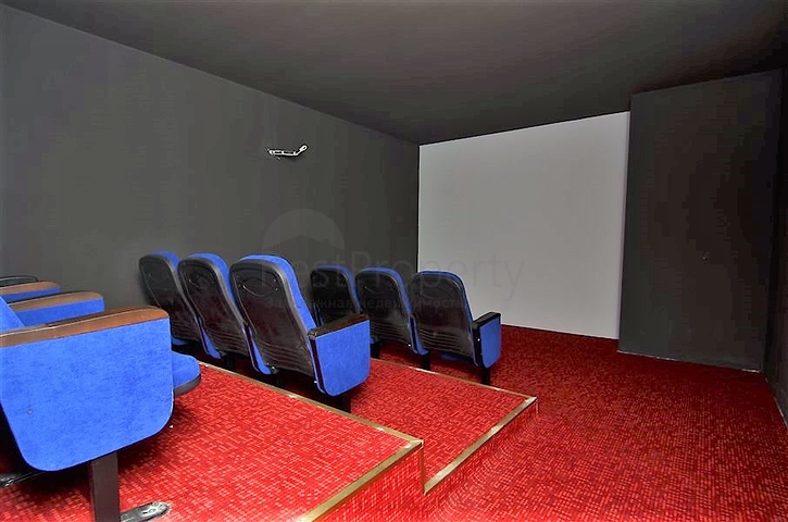 مجمع حديث بالقرب من البحر في الانيا - كارجي جاك 