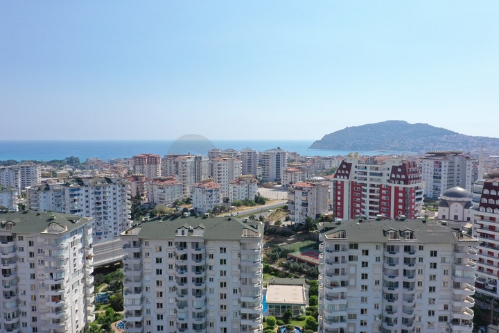 للبيع بشكل مستعجل - دوبلكس اربع غرق وصالة ضمن مجمع سكني في جيكجلي / الانيا 