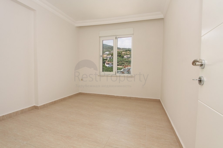 للبيع بشكل مستعجل - دوبلكس اربع غرق وصالة ضمن مجمع سكني في جيكجلي / الانيا 