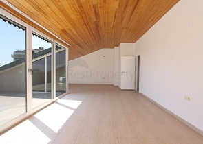 للبيع بشكل مستعجل - دوبلكس اربع غرق وصالة ضمن مجمع سكني في جيكجلي / الانيا 