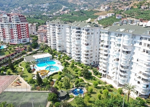 للبيع بشكل مستعجل - دوبلكس اربع غرق وصالة ضمن مجمع سكني في جيكجلي / الانيا 